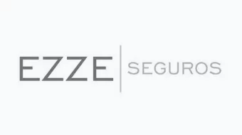 logo seguradora ezze